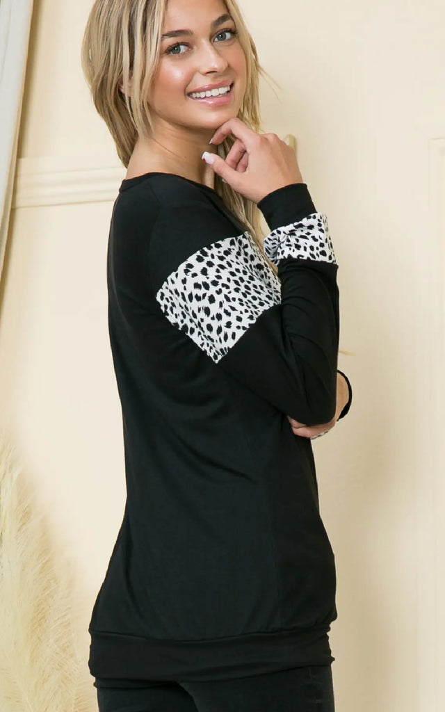 Women's Long Sleeve Shirt with Leopard Print Stripe